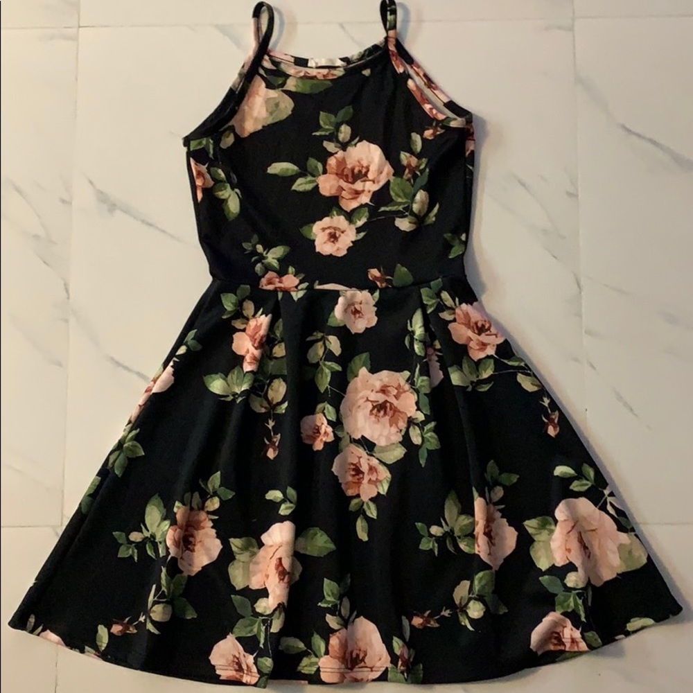 Espectacular Floral Dress